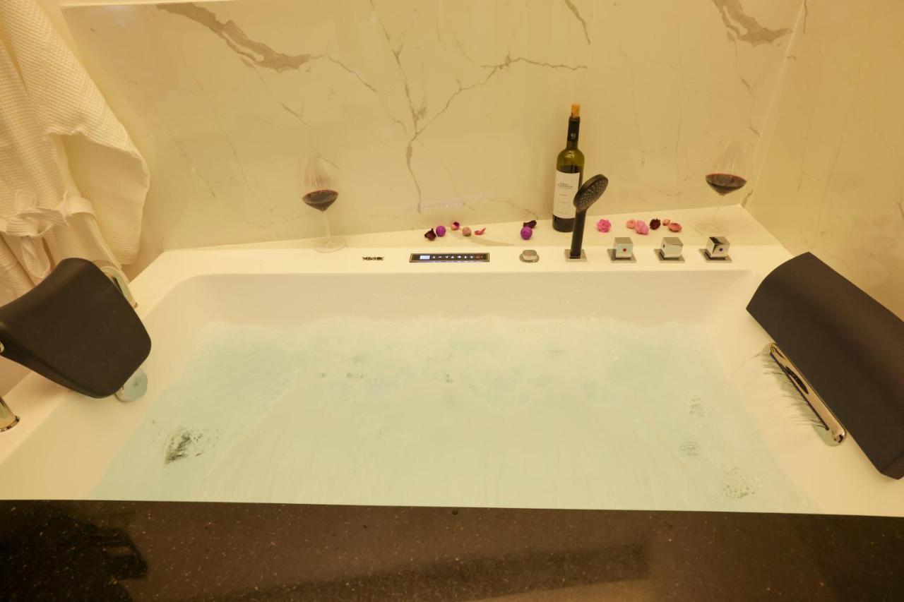 Zeos Finest Jacuzzi Suite Athene Buitenkant foto